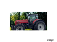 Tractor / Trekker Massey Ferguson 8240