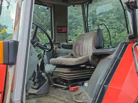 Tractor / Trekker Massey Ferguson 3095 met voorlader