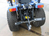 Tuinbouwtraktoren Iseki TM3217H hydrostaat DEMO tuinbouwtrekker tractor gazonbanden