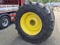 Wielen, Banden, Velgen & Afstandsringen Good Year 650/75R38 19mm op JOHN DEERE velgen