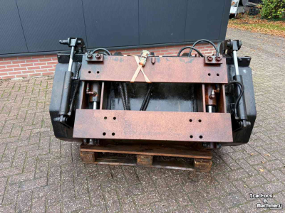 Pelikaanbak / Pelikaangrijper  Pelikaanbak  + Hoogkiepend 1.50 mtr