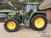 Tractor / Trekker John Deere 6810