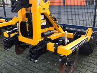 Woeler / Diepwoeler / Voorzetwoeler McConnel McConnel FRUITAERATOR Diepwoeler voor Fruitteelt, Boomkwekerij