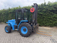 Ruwterrein-heftruck JCB 930-4