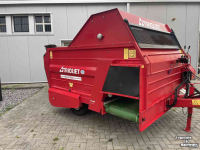 Blokkendoseerwagen Trioliet Multifeed blokkenwagen voerwagen