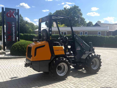 Shovel / Wiellader / Kniklader Giant V 452 T HD