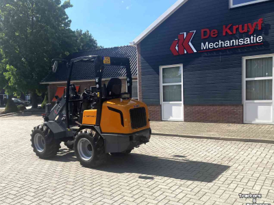 Shovel / Wiellader / Kniklader Giant V 452 T HD