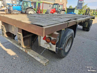 Vierwielige wagen / Landbouwwagen  Platte balen wagen 7.70x2.50