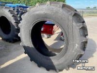 Wielen, Banden, Velgen & Afstandsringen Galaxy Set  nieuwe banden 710/70R38