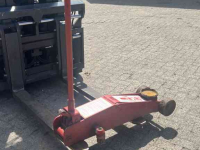 Overige machines en toebehoren voor werkplaats en erf  Hydraulische krik 8 ton