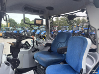 Tractor / Trekker New Holland T7050