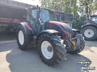 Tractor / Trekker Valtra N174 Direct