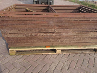 Diverse gebruikte onderdelen  KLAPSCHRAAG 200X110