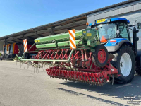 Zaaimachine Lely Terra Rotorkopeg met Hassia DU 100 zaaimachine