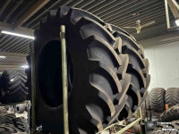 Wielen, Banden, Velgen & Afstandsringen Vredestein 710/75R42