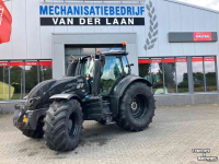 Tractor / Trekker Valtra T254 Versu