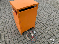 Overige machines en toebehoren voor werkplaats en erf  TRIFASE ACCULADER 72V