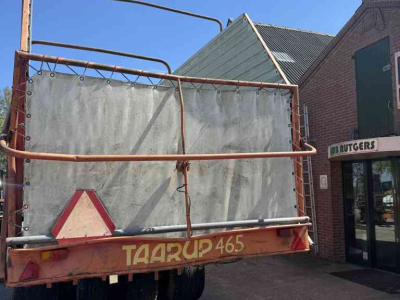 Opraapwagen Taarup 465