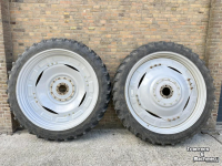 Wielen, Banden, Velgen & Afstandsringen Kleber 270/95R54