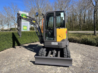 Graafmachine Volvo ECR 25 DFL