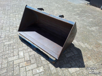 Shovel / Wiellader / Kniklader Giant GRONDBAK 130 CM