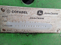 Tractor / Trekker John Deere 7710
