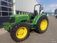Tractor / Trekker John Deere 5055E