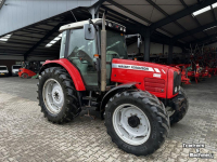 Tractor / Trekker Massey Ferguson 5455 Dyna-4