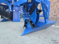 Greppelfrees  Greppelfrees Nieuw, Hydraulisch Zwenken