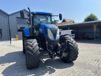 Tractor / Trekker New Holland T7.210 AutoCommand. Fronthef, Vooras vering. 40km eco