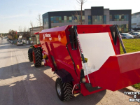 Zelfrijdende Voermengwagen Kramer MINOS compacte voer mengwagen