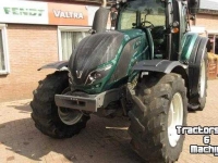 Traktoren Valtra T174 Active