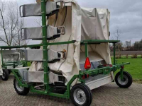 Overige bemesting- en verzorgingsmachines en toebehoren Doornbos Electrisch zelfrijdend wiedbed, 12 persoons