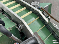 Overige oogstmachines en toebehoren  Koppert 14 rijige zelfrijdende radijsoogstmachine voor radijs zonder loof 14 rijen