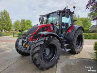 Tractor / Trekker Valtra N175