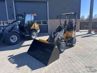 Shovel / Wiellader / Kniklader Giant G 1200 HD