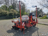 Groenten- / Precisie-zaaimachine Kuhn Maxima 6 rij maiszaaimachine