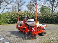 Groenten- / Precisie-zaaimachine Kuhn Maxima 6 rij maiszaaimachine