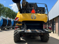 Maaidorser / Combine New Holland CR 8.80