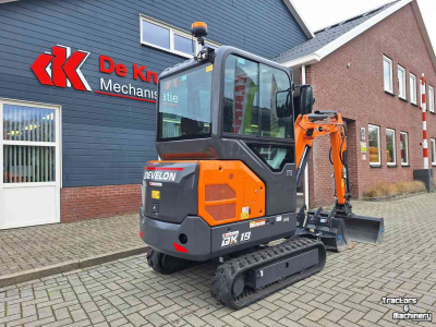 Mini-graver / Mini-graafmachine Doosan Develon DX19-7