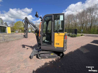 Mini-graver / Mini-graafmachine Volvo EC15E