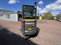 Mini-graver / Mini-graafmachine Volvo EC15E