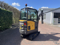 Rupskraan / Graafmachine op rupsen Volvo EC15E