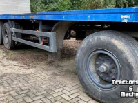 Vierwielige wagen / Landbouwwagen  Hendricks trailer / landbouwwagen / balenwagen / transportwagen