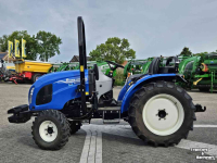 Compact tractor New Holland Boomer 35