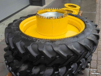 Wielen, Banden, Velgen & Afstandsringen Volvo 270/95R36