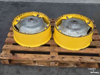 Wielen, Banden, Velgen & Afstandsringen Volvo 270/95R36