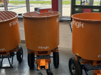 Zaagselstrooier voor boxen Flingk FLINGK SE250