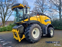 Veldhakselaar New Holland FR 550