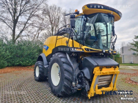 Veldhakselaar New Holland FR 550